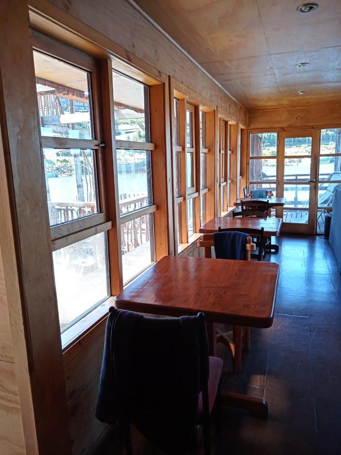 Hostal Palafito Waiwen 카스트로 외부 사진